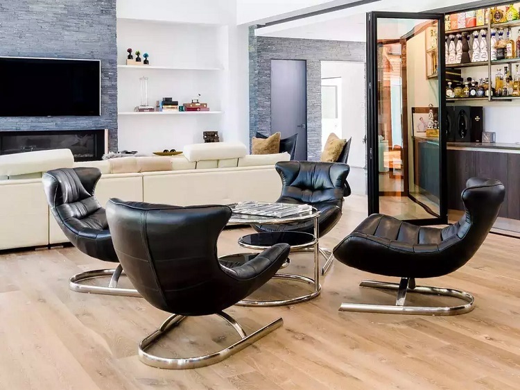 Reclining Chair or Sofa